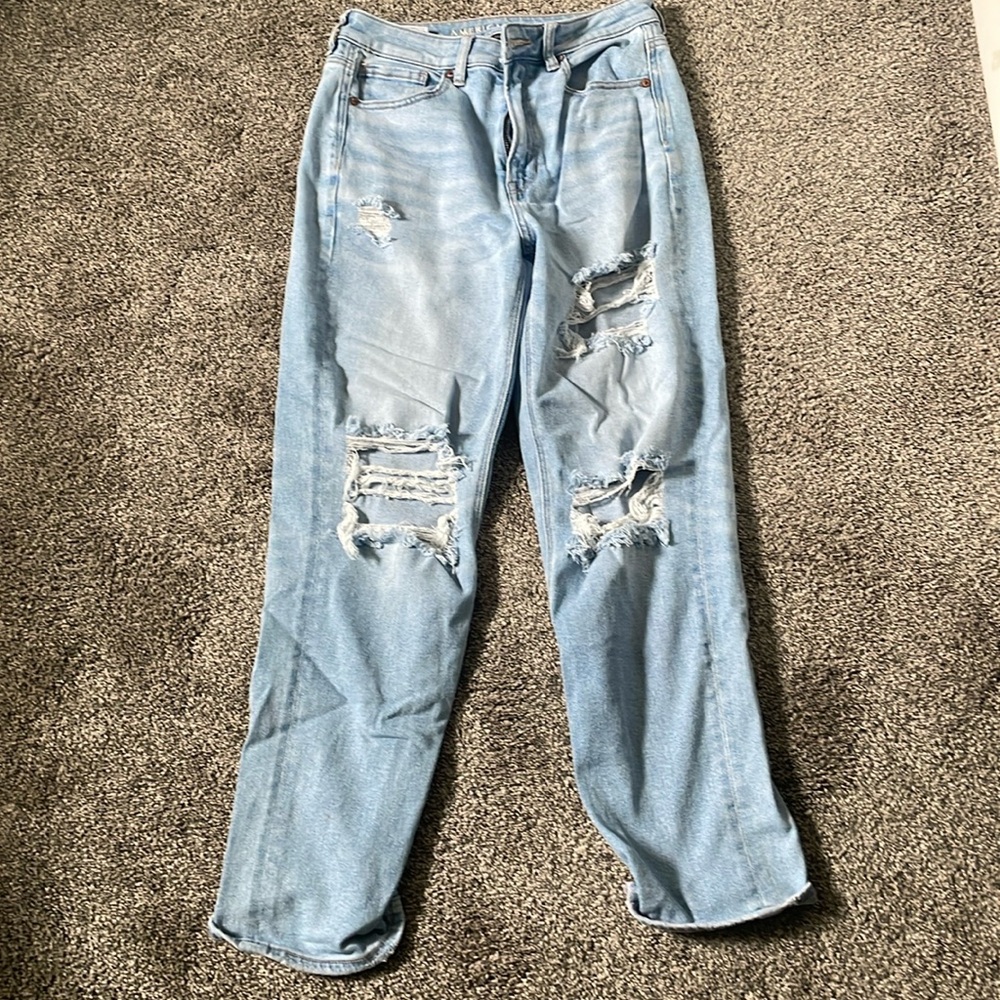 American Eagle ripped mom jeans